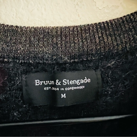 Bruune & Stengade Women's Gray Pullover Wool Sweater Size Medium - Picture 3 of 6